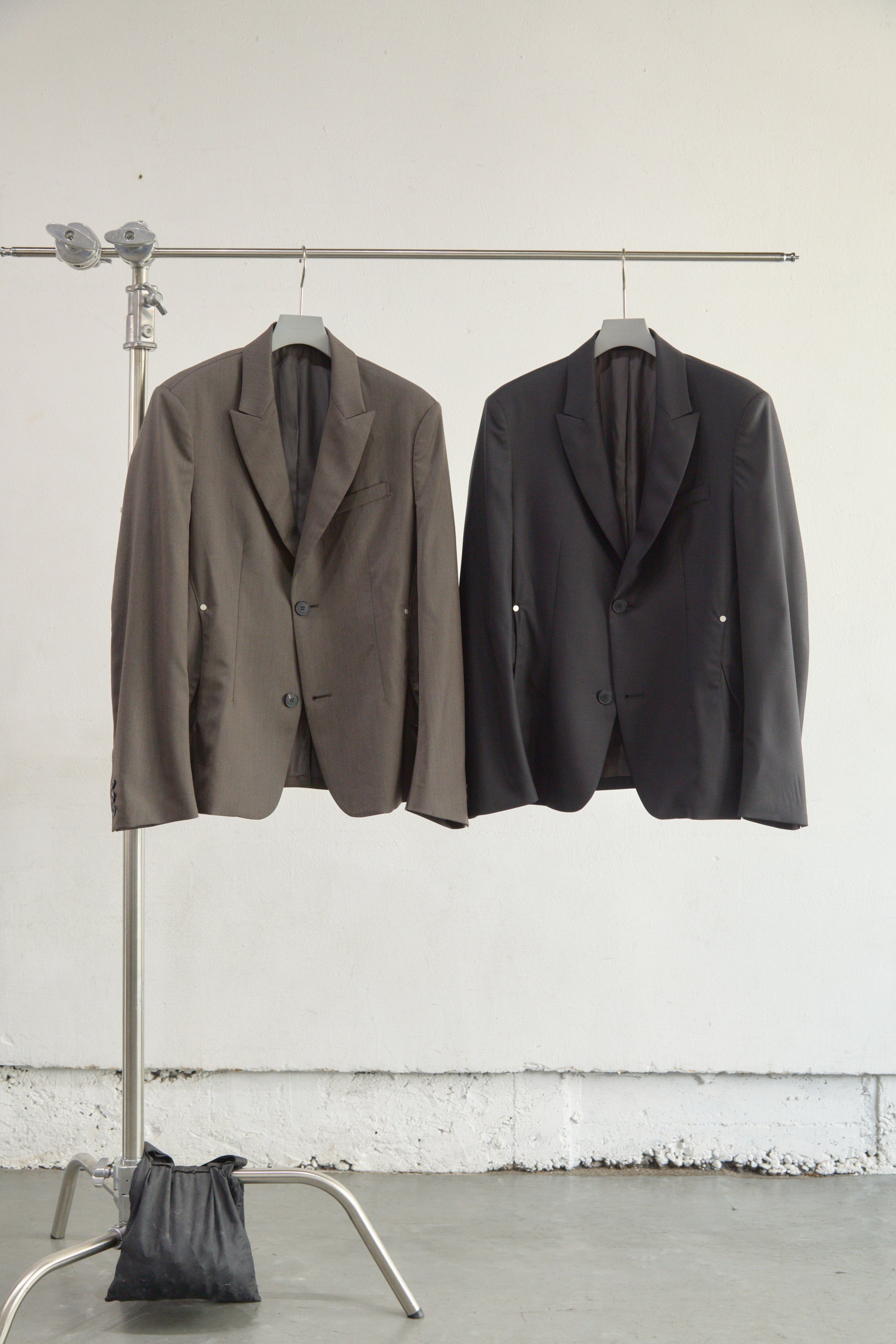 SINGLE BREASTED 2B BLAZER