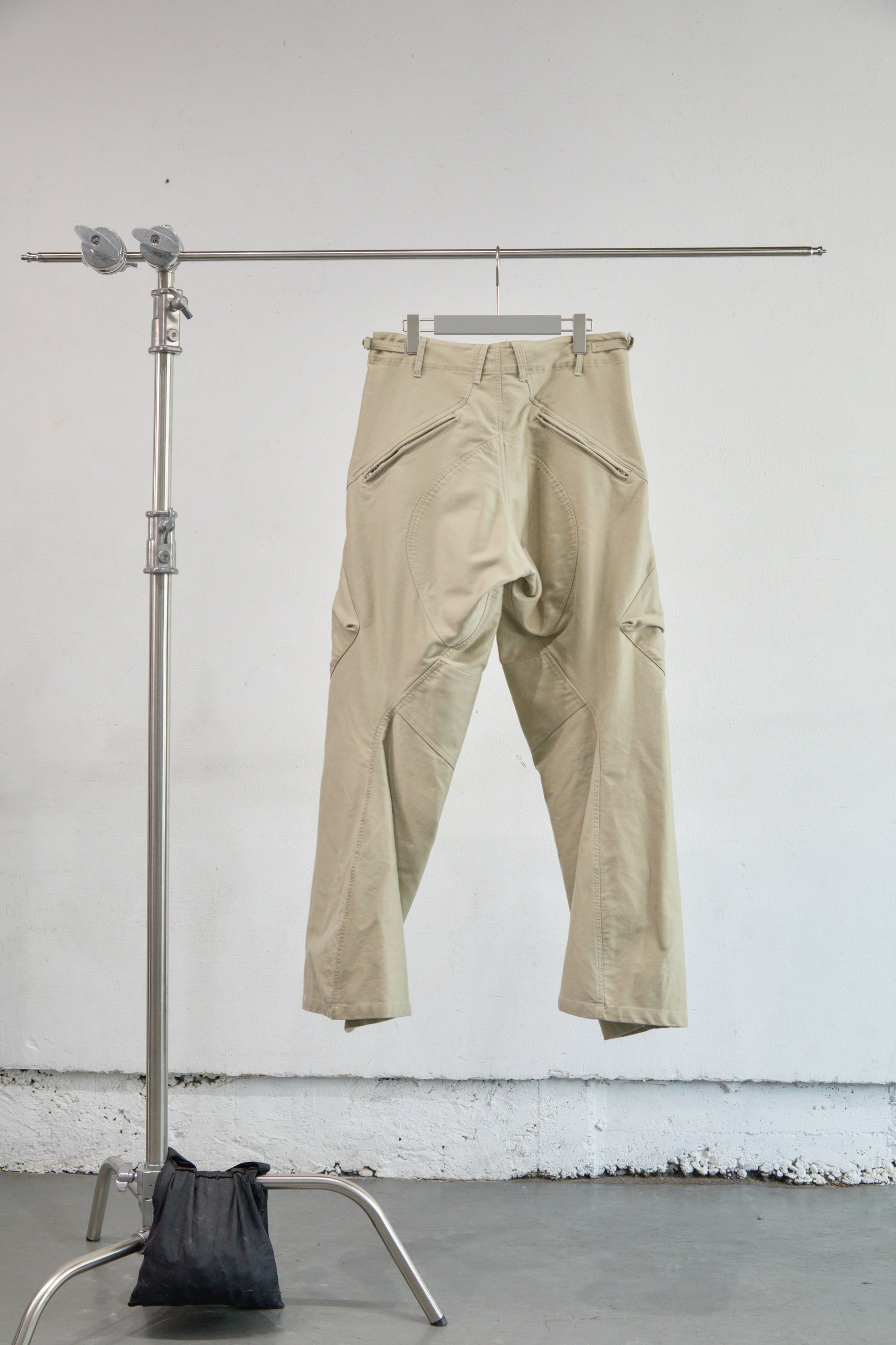 3D TWISTED PARACHUTE CARGO PANTS