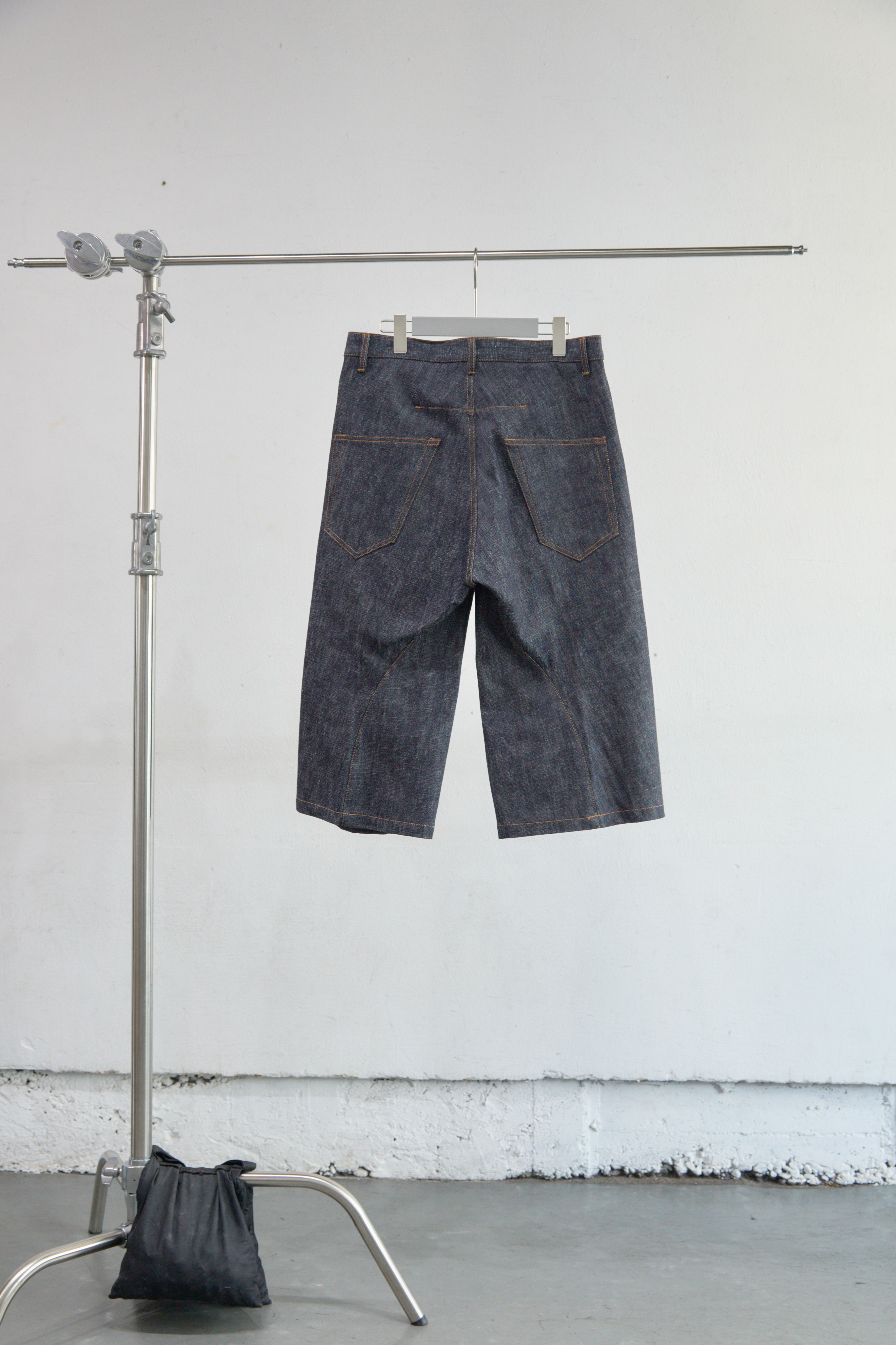 3D TWISTED JORTS – NVRFRGT