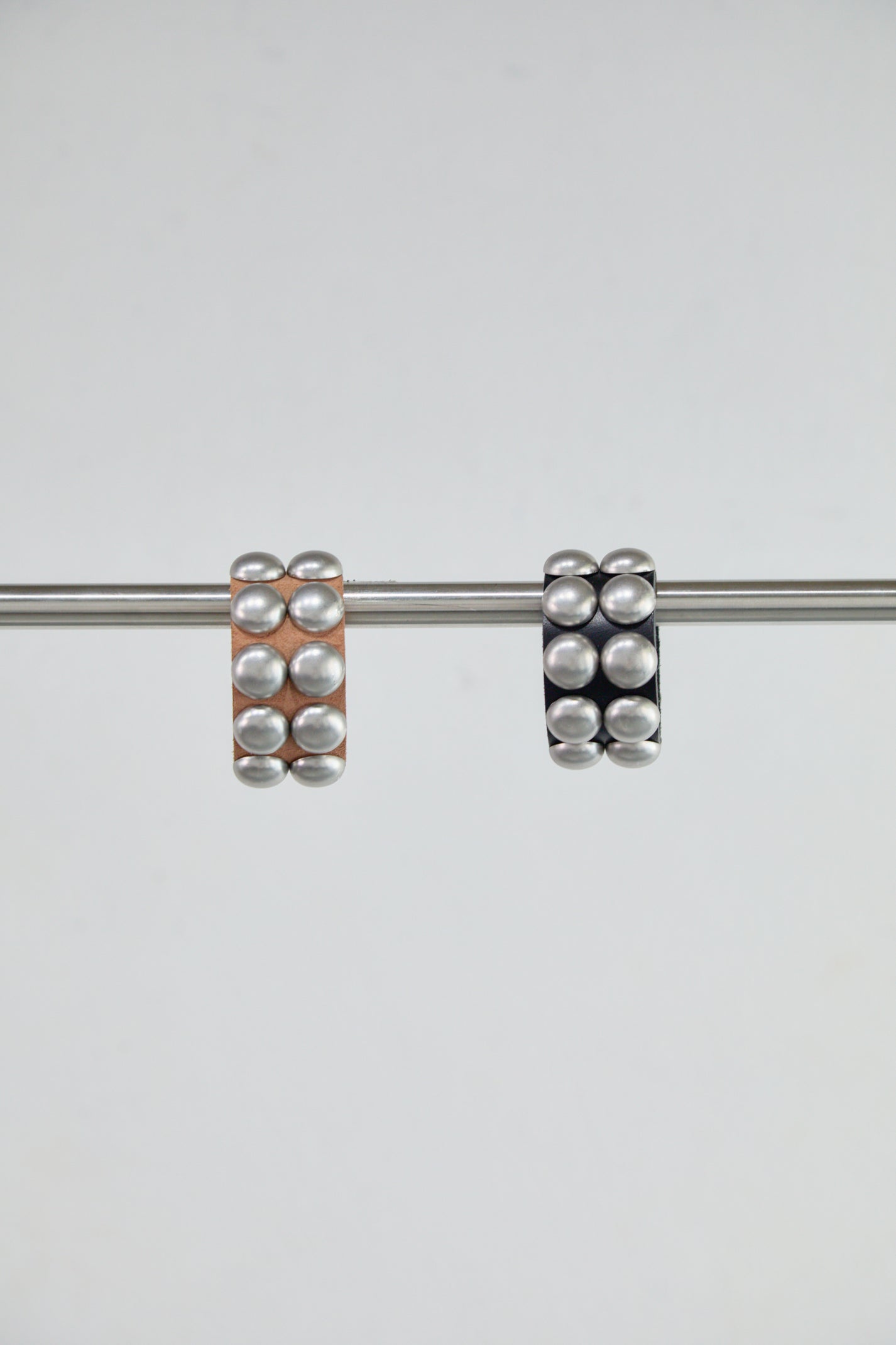 3.8C ROUND DOME STUDDED BRACELET