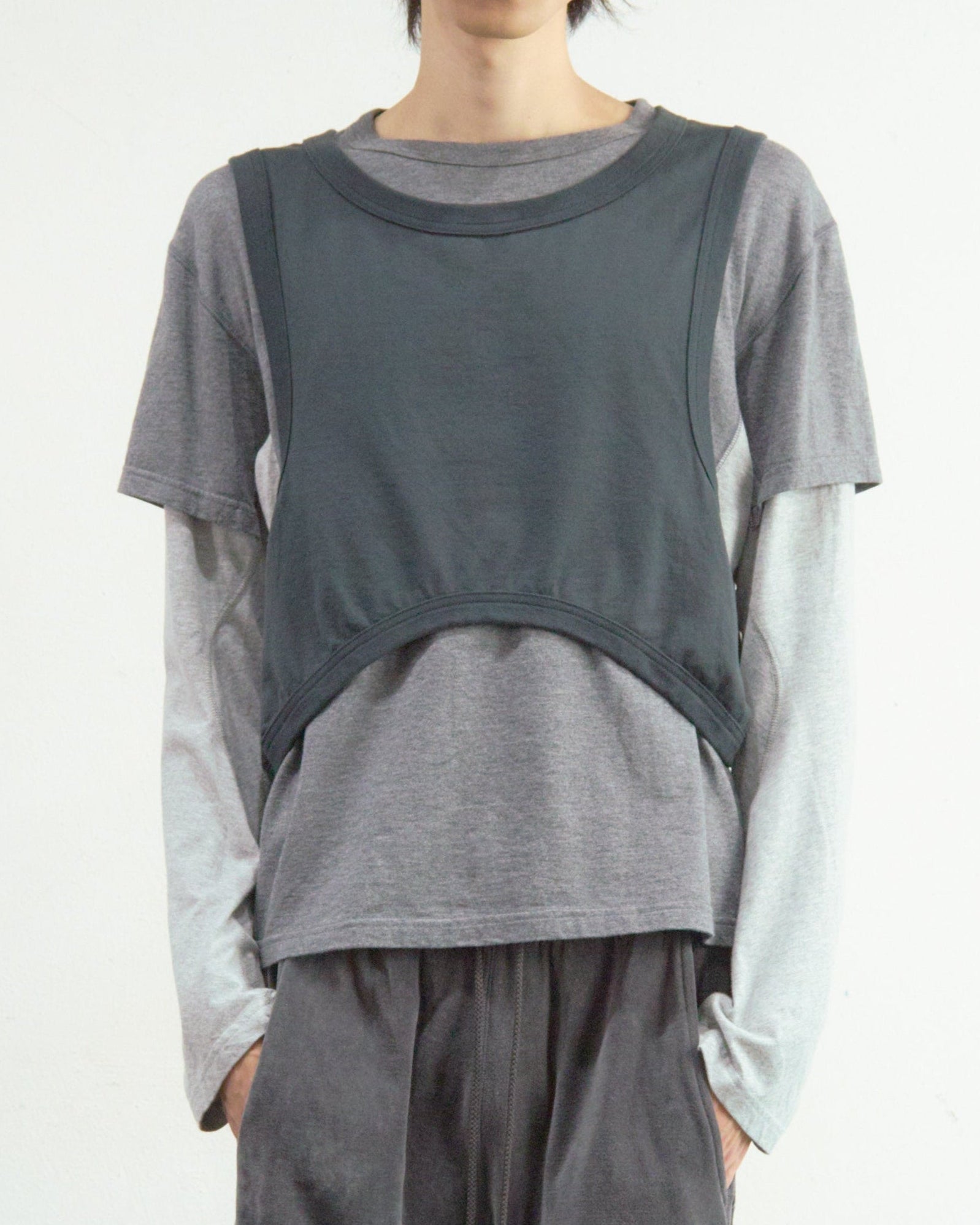 PANELLED MULTI LAYERD T-SHIRT