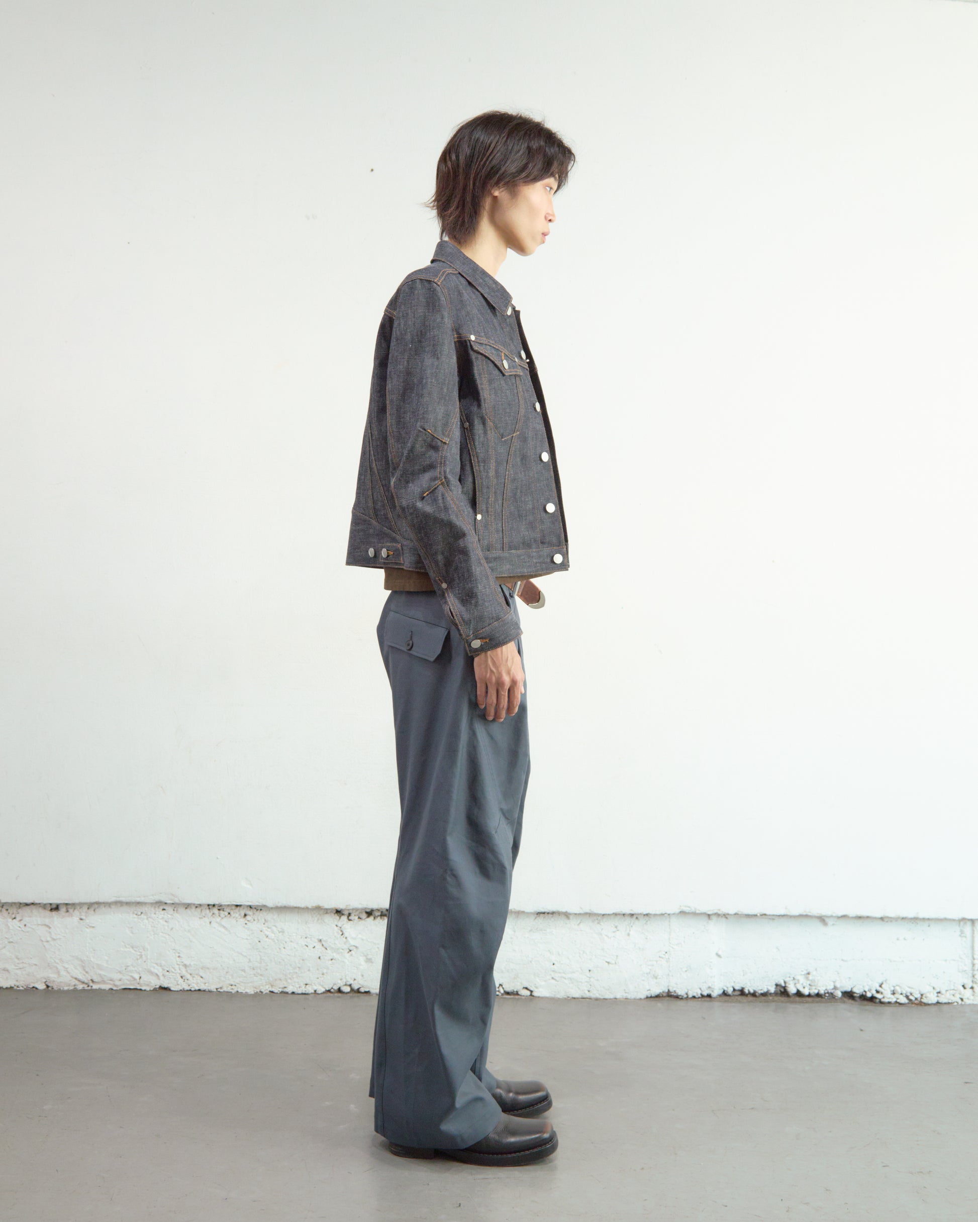 DENIM TRUCKER JACKET