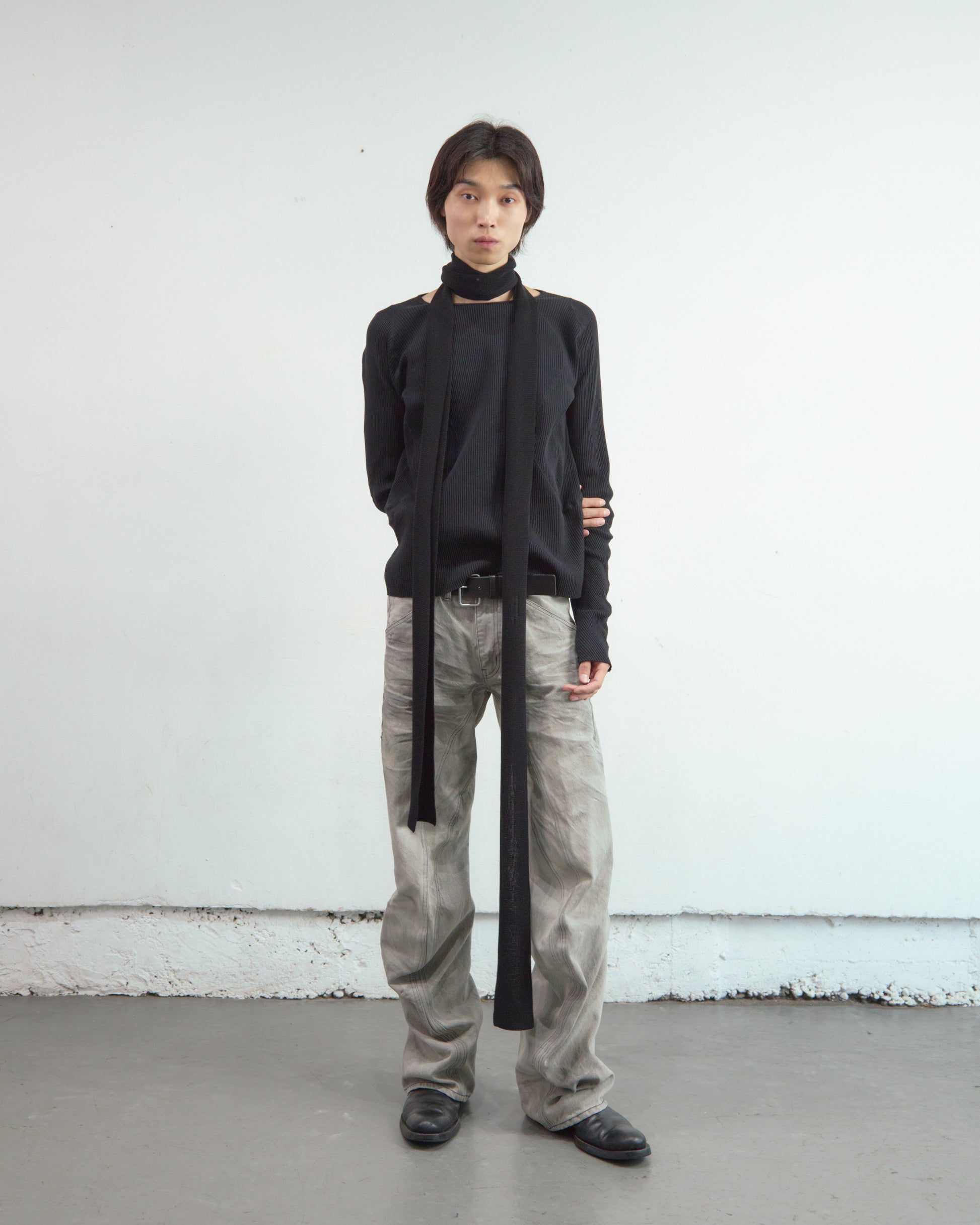 PANELLED RIBBED LONG SLEEVE T-SHIRT