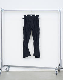 3D TWISTED CARGO PANTS