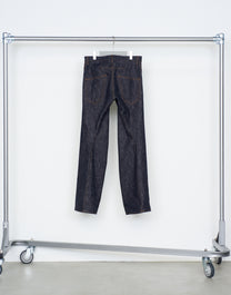 3D TWISTED JEANS