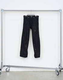 3D TWISTED JEANS
