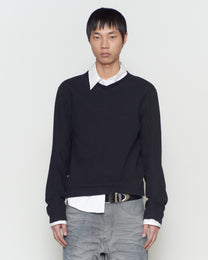 PANELED LONG SLEEVE V-NECK T-SHIRT