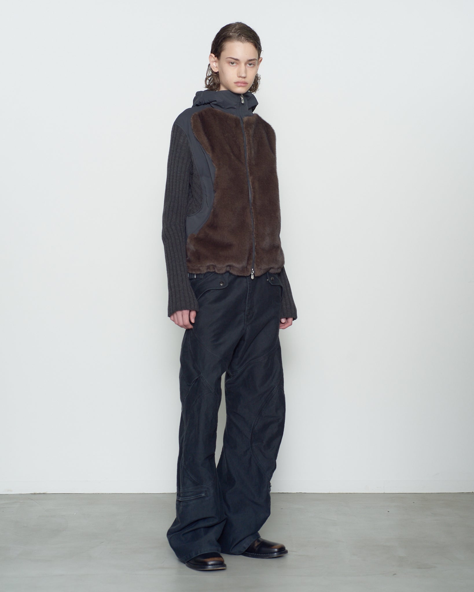 3D TWISTED CARGO PANTS