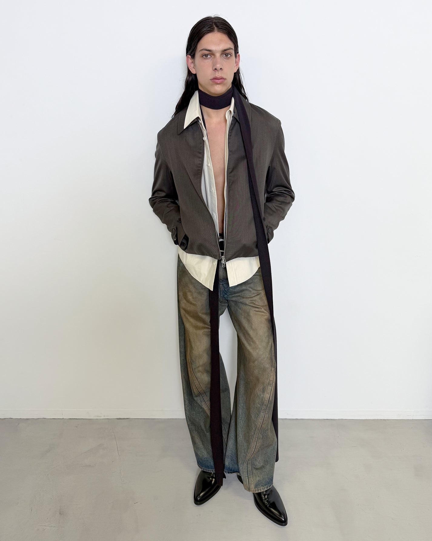 SHORT ZIP UP JACKET