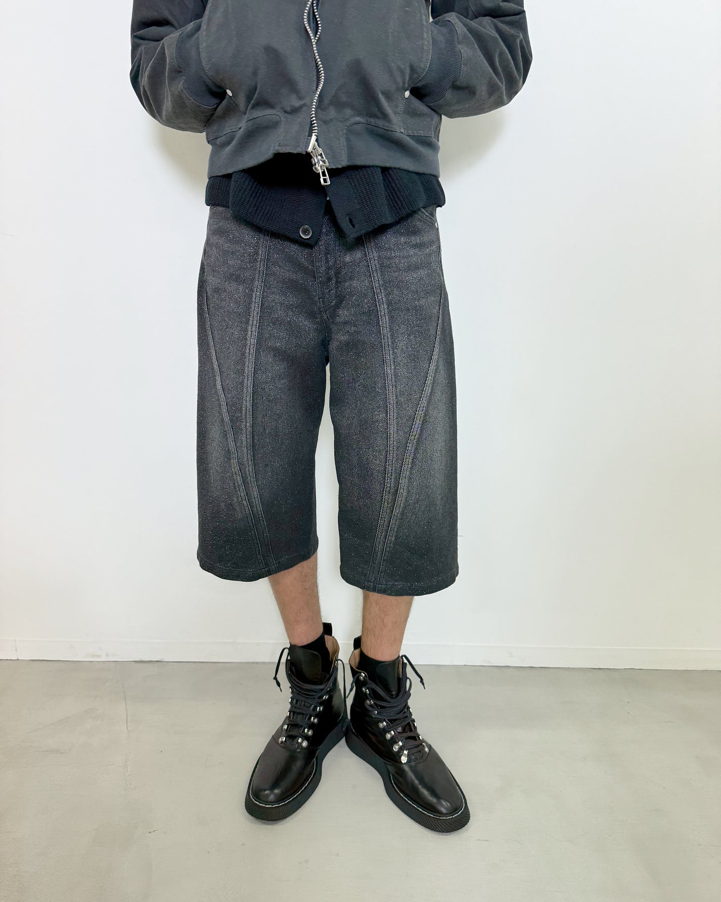 GLITTER TWILL 3D TWISTED JORTS