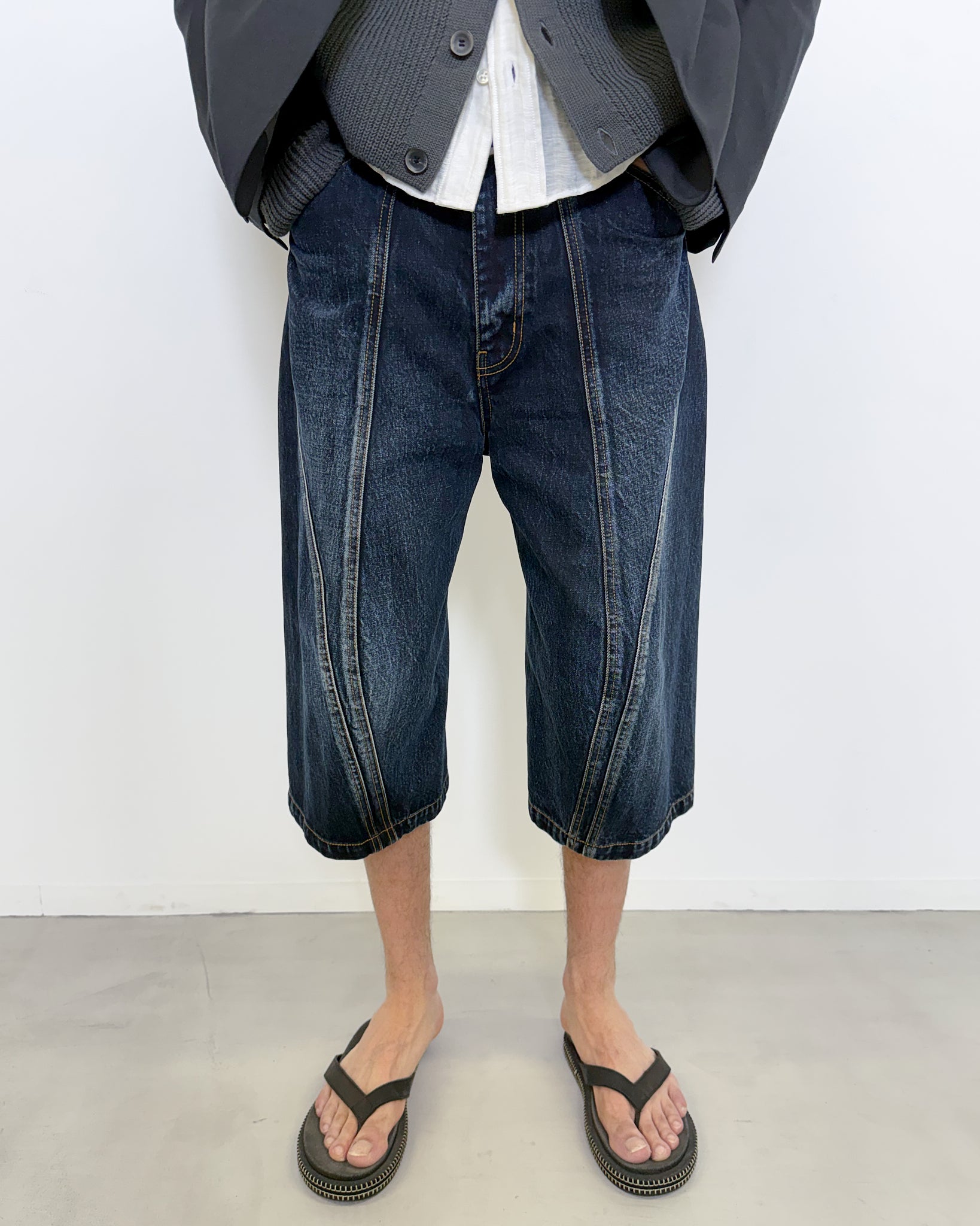 3D TWISTED JORTS