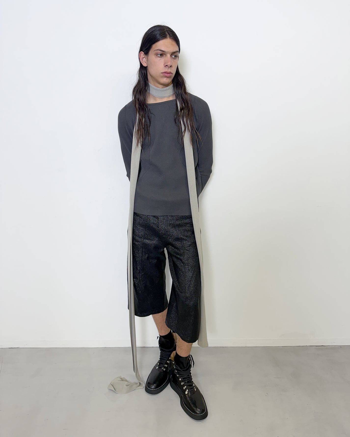 PANELLED RIBBED LONG SLEEVE T-SHIRT