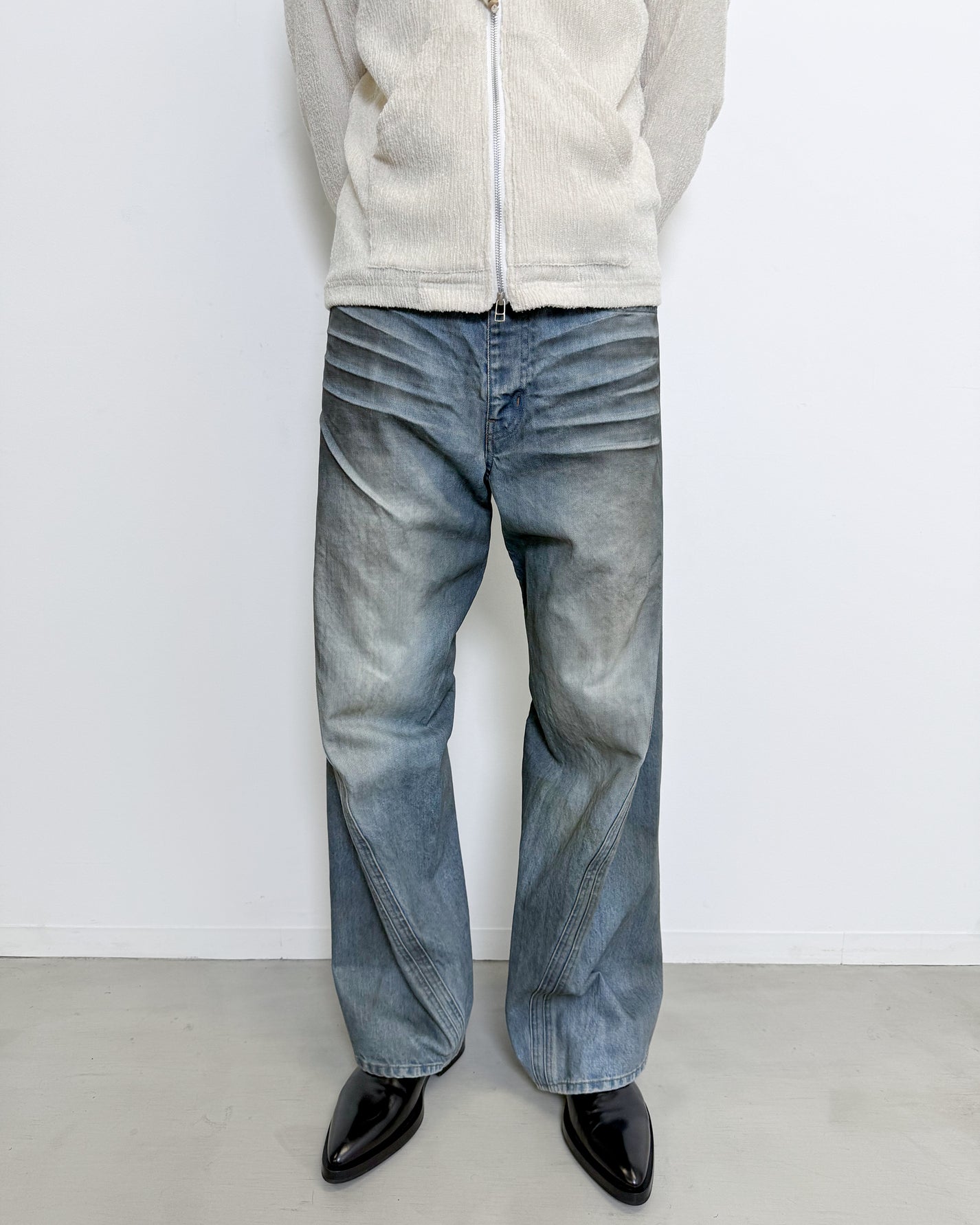 3D TWISTED WIDE LEG JEANS